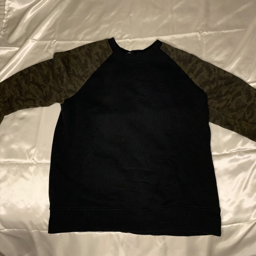 Forever 21 Mens Sweatshirt